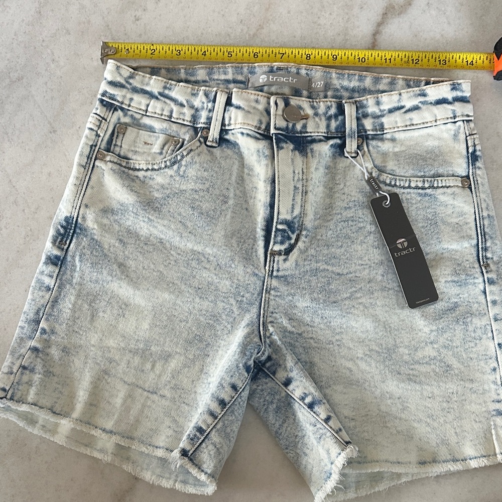 Tractr Blue Acid Wash Denim Shorts 🩳